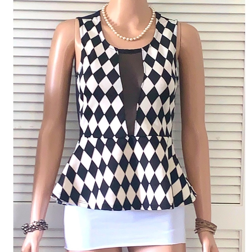 Love J checkered sleeveless Peplum Blouse black and off white Size Small